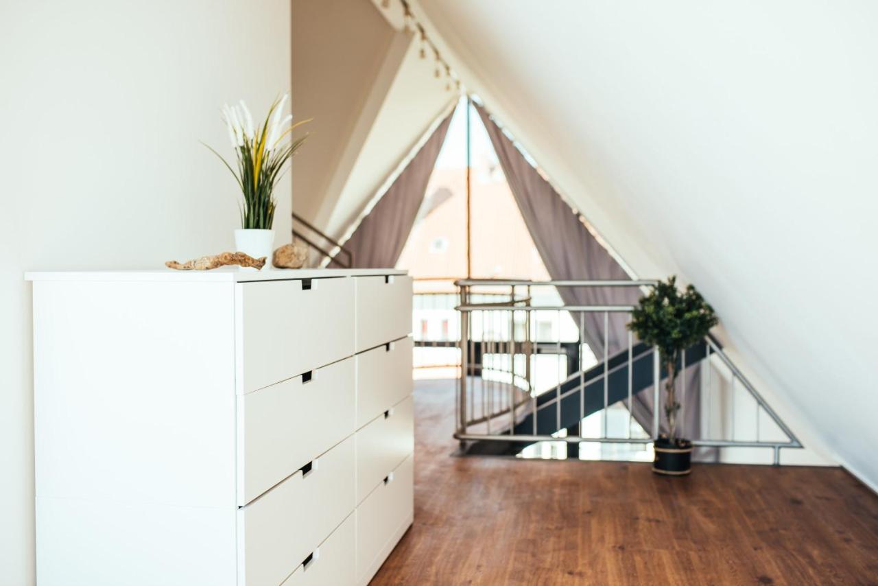 דירות ברלין Fantastic Loft With Balcony מראה חיצוני תמונה